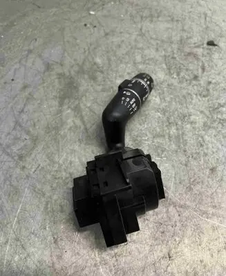Land Rover Range Rover Sport L320 Wiper control stalk 17a553