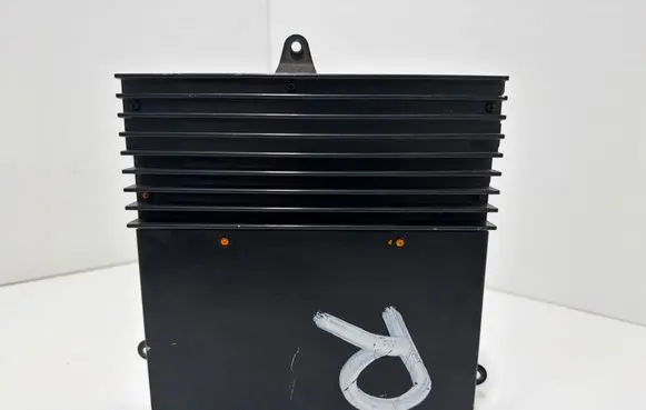BMW 5 E39 Sound amplifier 65128371025 0171973