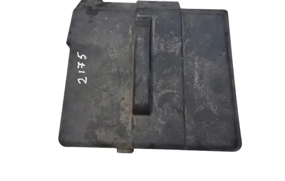 Opel Vivaro Fuse box cover 8200046403