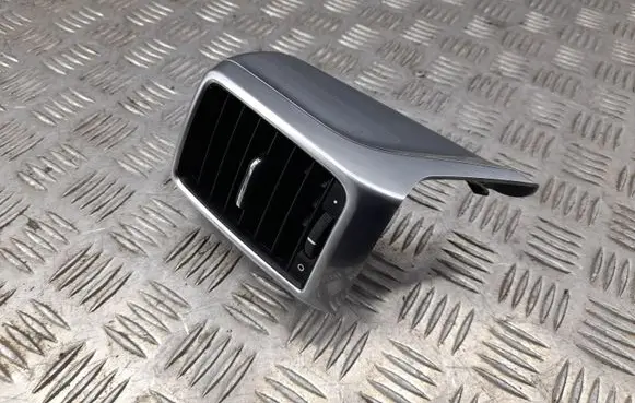 Porsche Panamera (970) Rear air vent grill 970553171