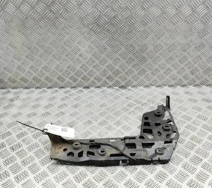 Volkswagen Crafter Rear bumper mounting bracket 7C0807393A