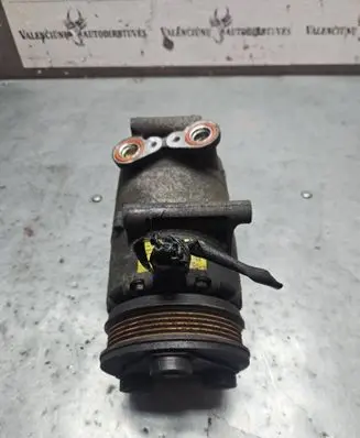 Ford Focus C-MAX Air conditioning (A/C) compressor (pump) 3M5H19D629