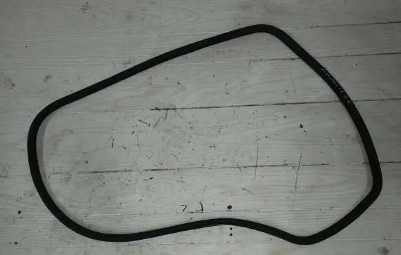 Opel Insignia B Rear door rubber seal (on body) 