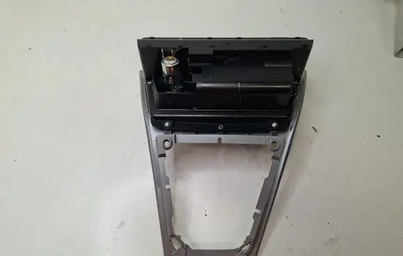 BMW X3 E83 Ashtray (front) 3411706 221672