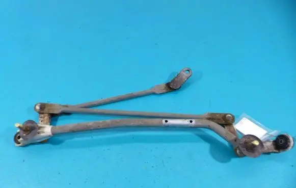 Front wiper linkage