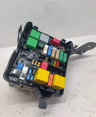 Citroen C4 Cactus Fuse box set 9671924480