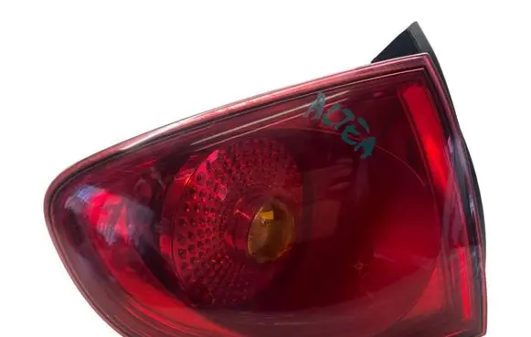 Seat Altea Rear/tail lights 5P0945095D 45348