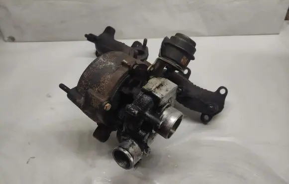 Audi A4 S4 B5 8D Turbo 028145702C