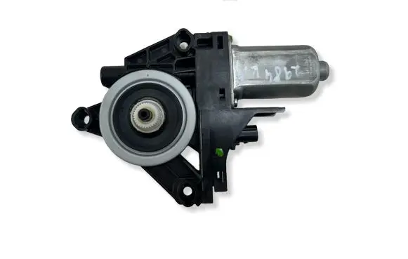 Jeep Cherokee Rear door window regulator motor 931402103