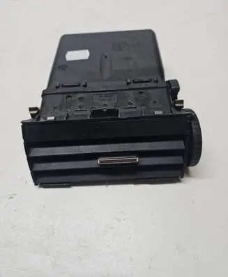 Ford Kuga I Dash center air vent grill 3M51R014L21BE 05258004