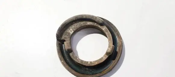 Toyota Avensis T270 Front coil spring rubber mount 4825705020 48257-05020