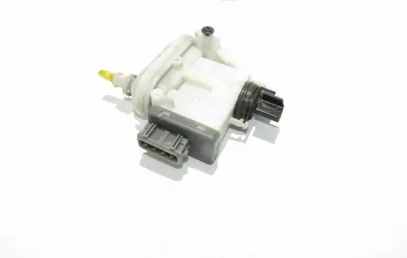 Volkswagen PASSAT B4 Central locking motor 3A0862153B