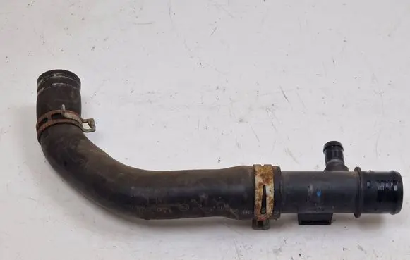 Nissan Qashqai Engine coolant pipe/hose 