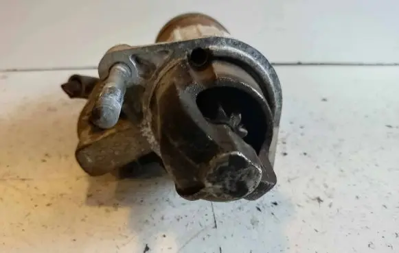 Suzuki Liana Starter motor 3110080G1 M000T86581