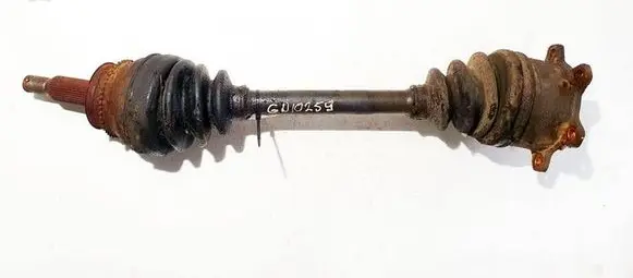Mitsubishi Pajero Rear driveshaft 