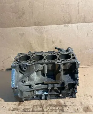 Ford C-MAX I Engine block RF4M5G6015DF