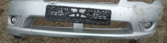 Subaru Legacy Front bumper pilkas
