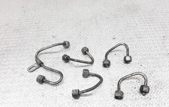 Renault Megane III Fuel injector supply line/pipe 