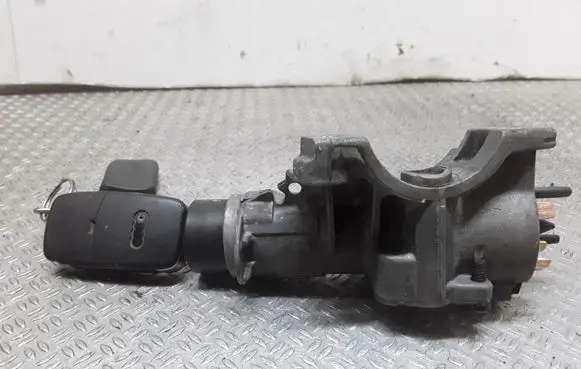 Audi A2 Ignition lock 4B0905851C