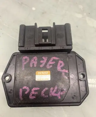 Mitsubishi Pajero Heater blower motor/fan resistor 4993002110