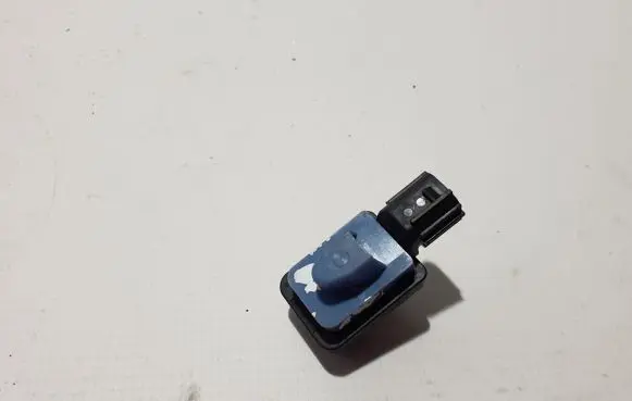 Toyota RAV 4 (XA50) Airbag deployment crash/impact sensor 8983A33010