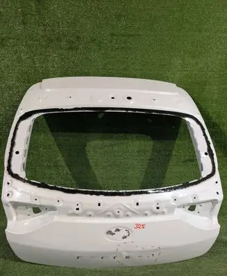 KIA Pro Cee'd III Truck tailgate