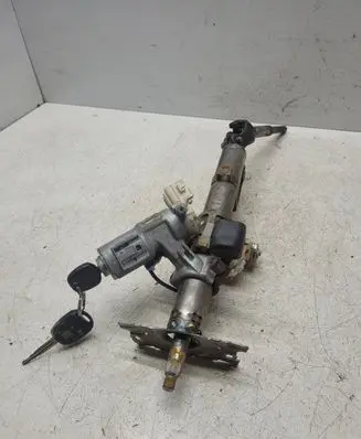 Toyota Yaris Steering wheel axle 45020521