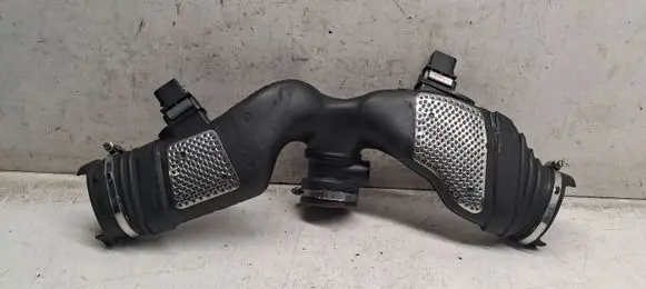Mercedes-Benz ML W164 Turbo air intake inlet pipe/hose A6420908237