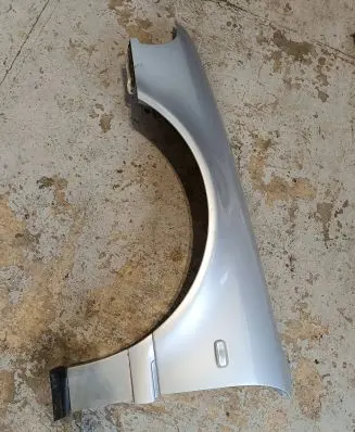 Audi A8 S8 D2 4D Fender