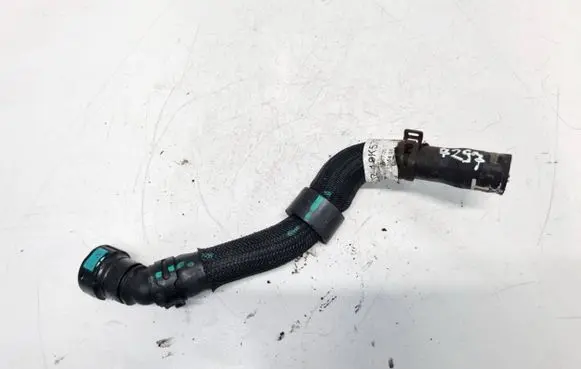 Land Rover Range Rover Evoque L551 Engine coolant pipe/hose K8D218K579AB K8D2-18K579-AB