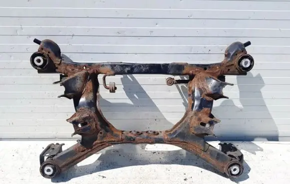 Subaru Legacy Rear subframe 