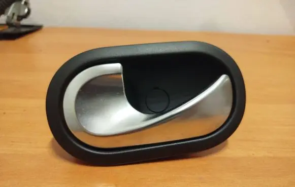 Renault Twingo III Rear door interior handle 210307GH 310579