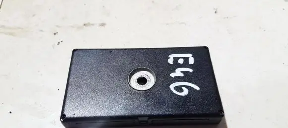 Antenna control unit