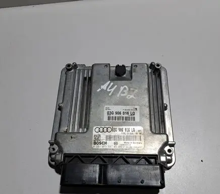 Audi A4 S4 B7 8E 8H Engine control unit/module 03G906016LQ 0281013887 1039S20418