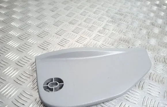 KIA Sorento Dashboard side end trim 847303E900
