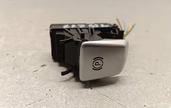 Mercedes-Benz E W213 Hand parking brake switch A2139053803 628201 HW150100