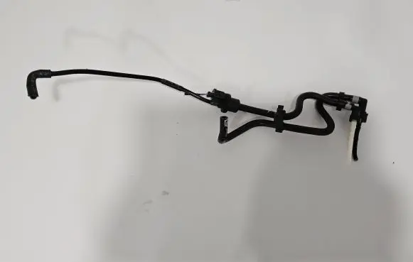 Skoda Citigo Fuel line/pipe/hose 04C133723 04C133723A