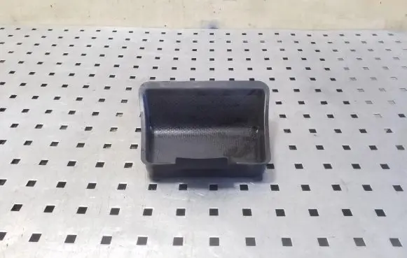 Volvo V40 Central console drawer/shelf pad 01302313