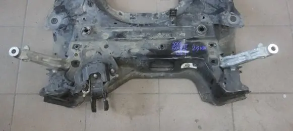 Peugeot 3008 II Front subframe 25114