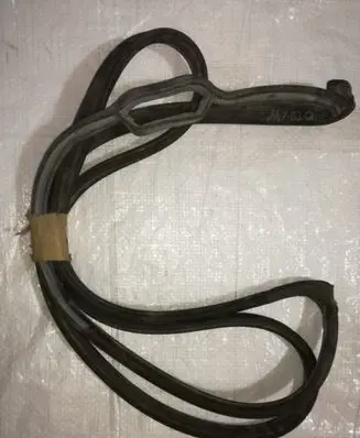 Mercedes-Benz 190 W201 Rubber seal rear door A2017300178