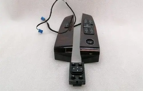 Mercedes-Benz S W220 Front door window switch trim A2208213279