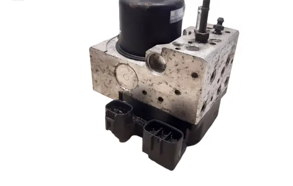 Lexus IS 200-300 ABS Pump 4454053010 1332005040 05U47246