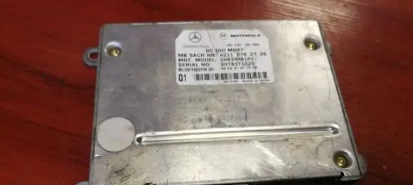 Mercedes-Benz E W211 Bluetooth control unit module A2118702726