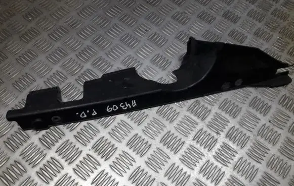 Honda CR-V Front bumper mounting bracket 74207SKNE0