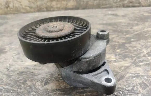 Mercedes-Benz CL C215 Generator/alternator belt tensioner A1122000970
