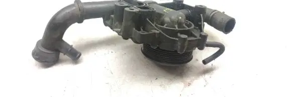 Mercedes-Benz E W212 Water pump A6512000251