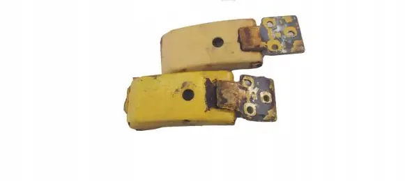 Rear door hinge set