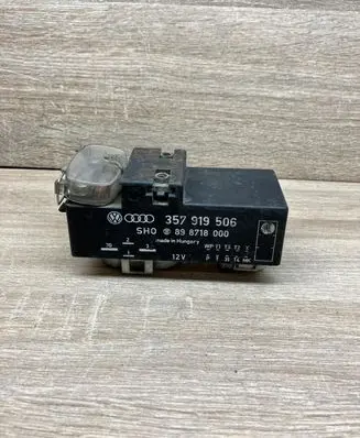 Volkswagen Sharan Coolant fan relay 357919506 898781000