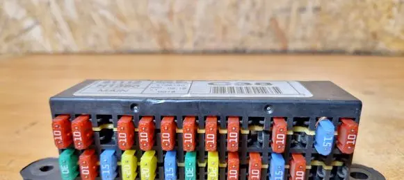 Hyundai Terracan Fuse module 91112h1380 91710h1000 91112