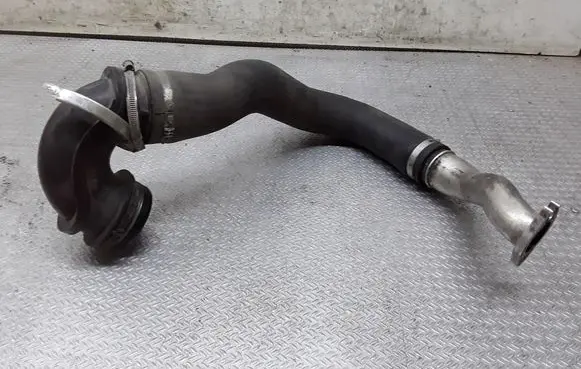 Opel Insignia A Intercooler hose/pipe